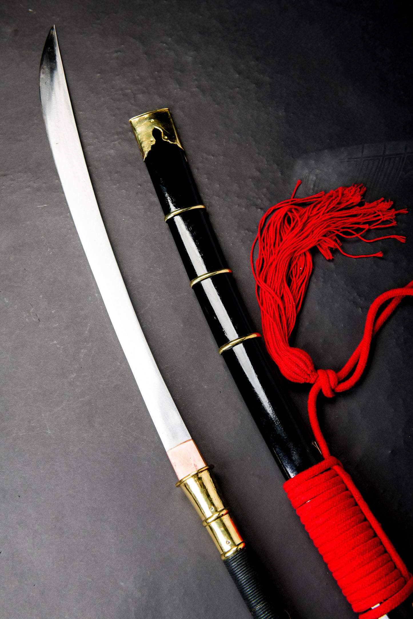 Traditional Thai Daab (Dha) Sword Replica